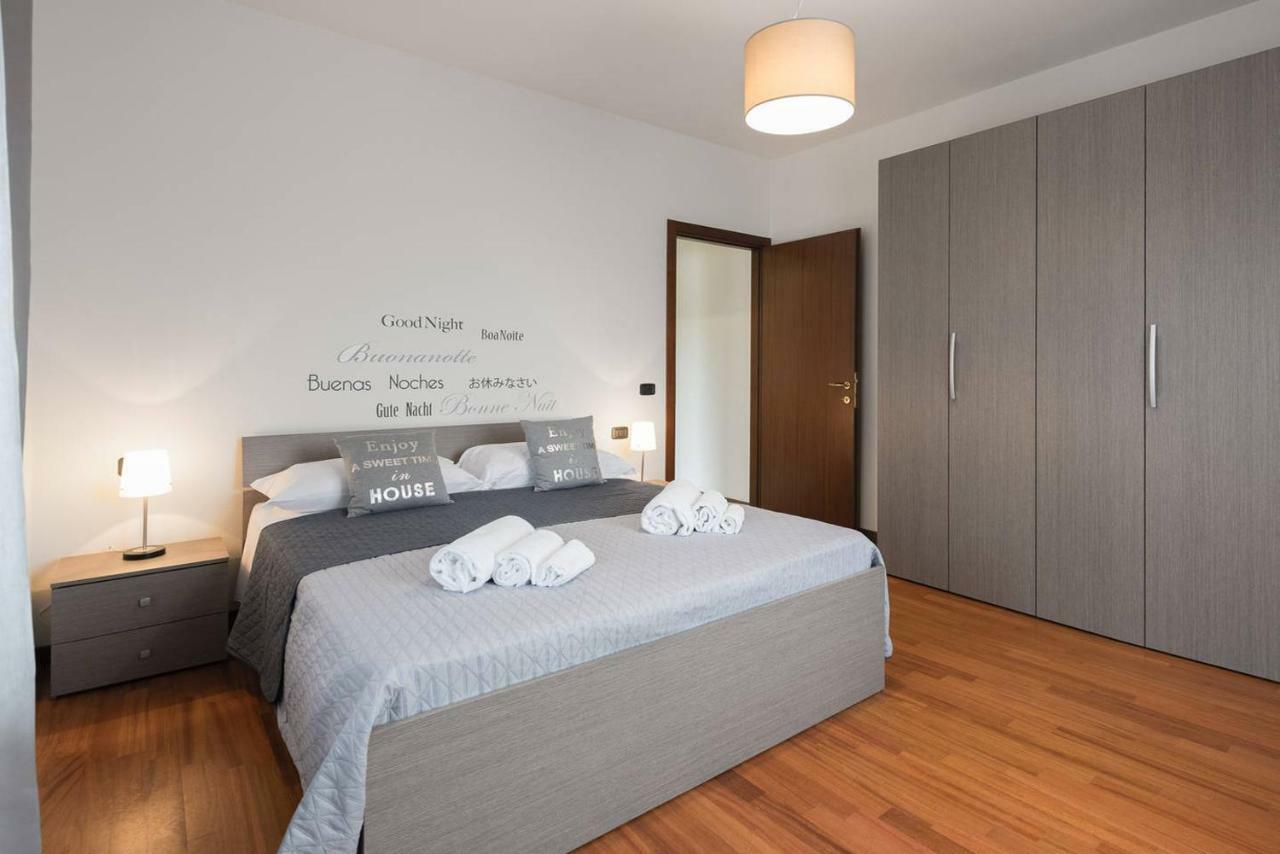 Ortaglia A2 Apartamento Torri Del Benaco Exterior foto